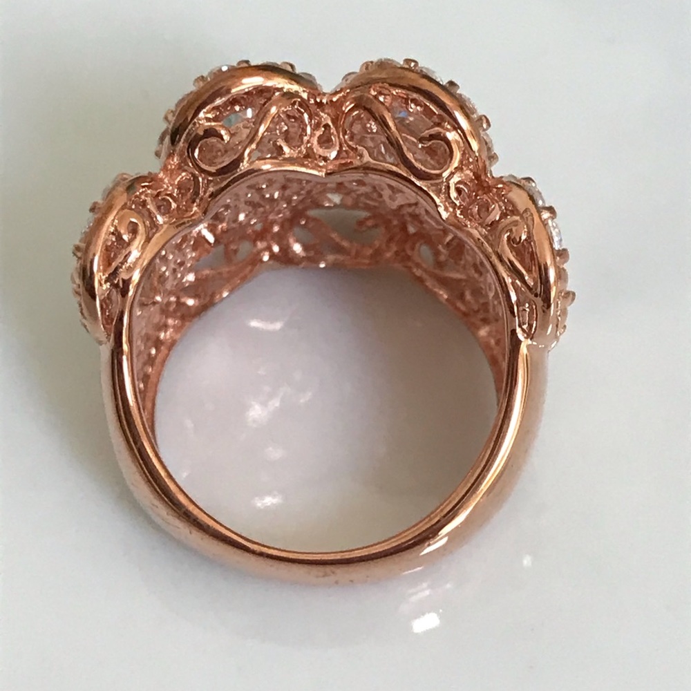 ⚡️NEW 4.15ctw CZ Rose Gold Droplet Ring MAKE OFFER - Picture 5 of 8